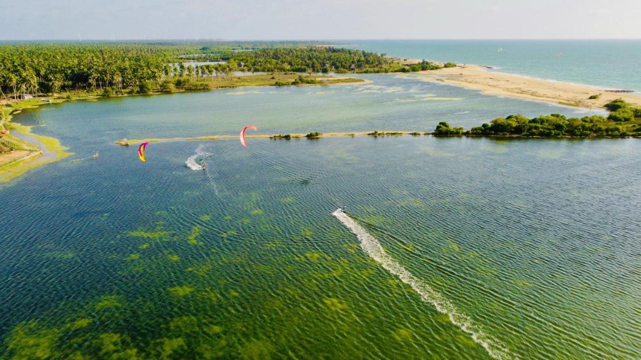 Wind Blend Kite Resort Калпития Екстериор снимка