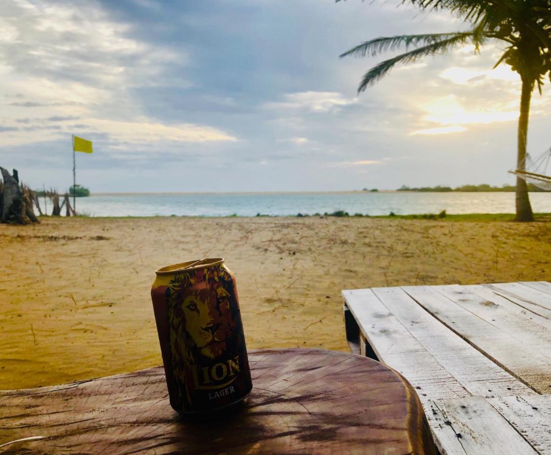 Wind Blend Kite Resort Калпития Екстериор снимка